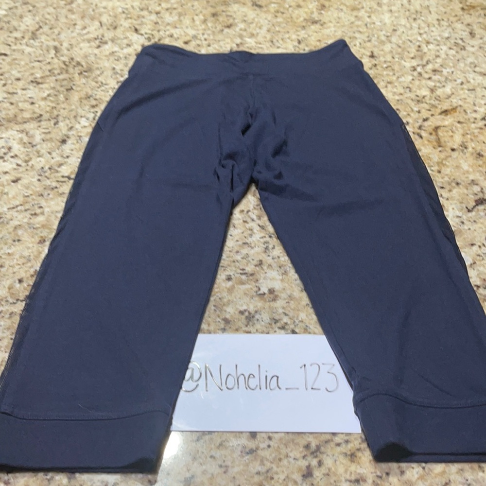 Victoria Sport Crop Jogger